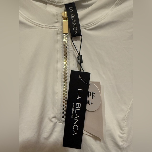 La Blanca Island Goddess Half Zip Rash Guard w/ Cups | White | Small | NWT - Picture 7 of 7